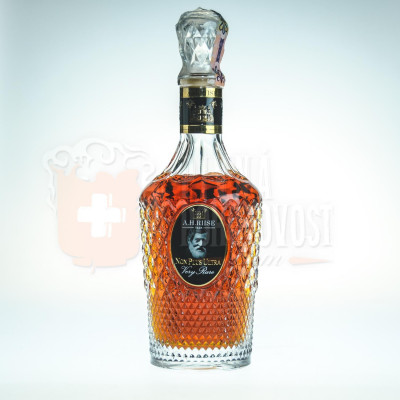 A.H.Riise Non Plus Ultra Very Rare  Rum 0,7 42%